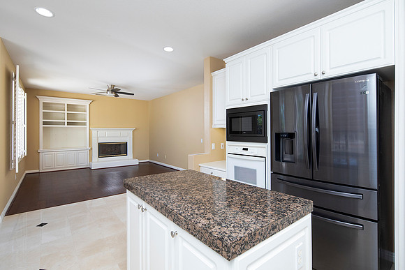 10569 Corte Jardin Del Mar 30
