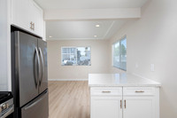3847 Menlo Ave 11