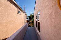 4466 half 49th St 17