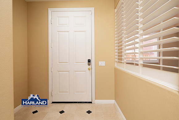 10569 Corte Jardin Del Mar WM 17