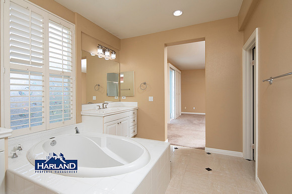10569 Corte Jardin Del Mar WM 54