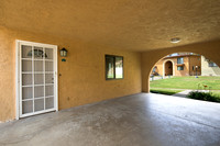 2283 Via Esmarca Unit B 01