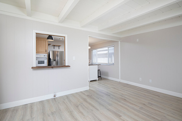 1315 Bush St 21