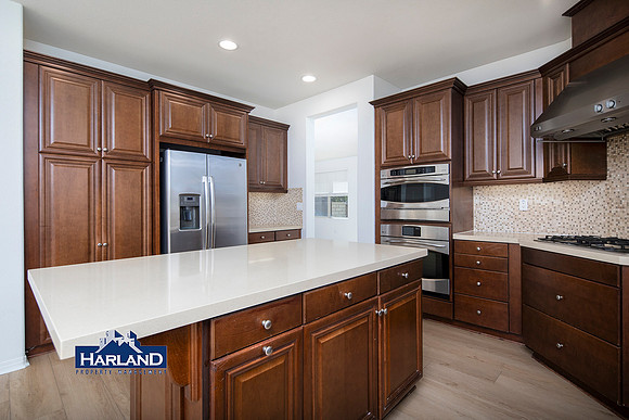 11320 Laurelcrest Dr WM 17