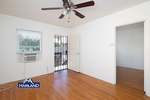 4466 half 49th St WM 09