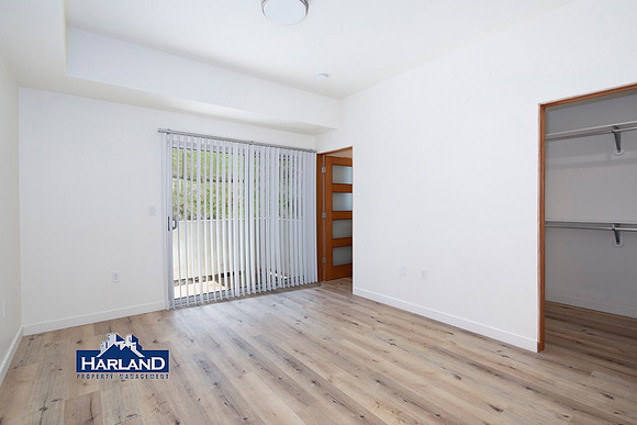 3333 Reynard Way #10 WM 21