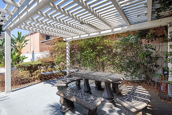4466 half 49th St 02