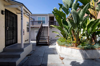 4466 half 49th St 04