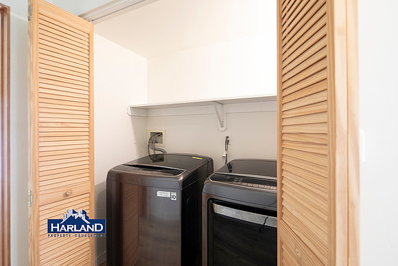 3333 Reynard Way #10 WM 13