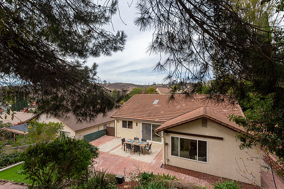 9637 Benavente St 07