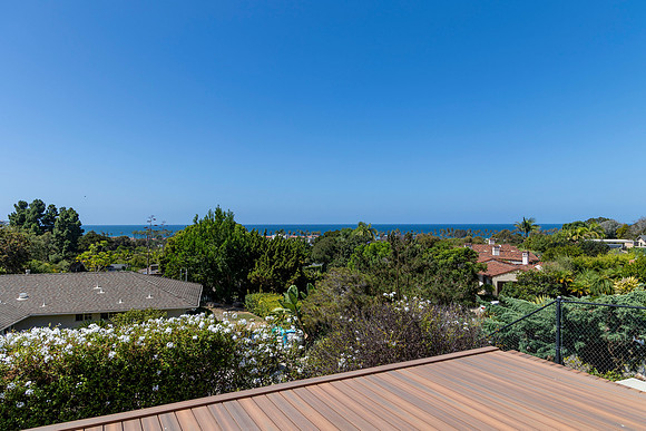 2435 Paseo Dorado 01