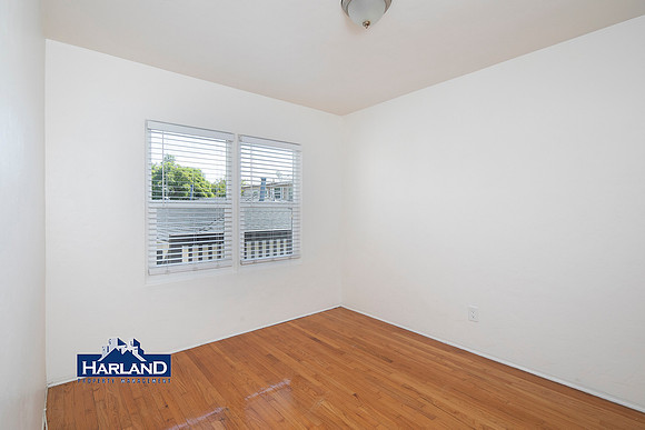 4466 half 49th St WM 14