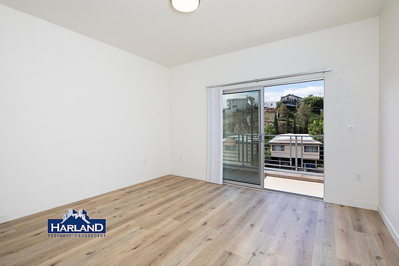 3333 Reynard Way #10 WM 17