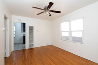 4466 half 49th St 08