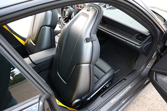 2026 Porsche Carerra 4 GTS 136