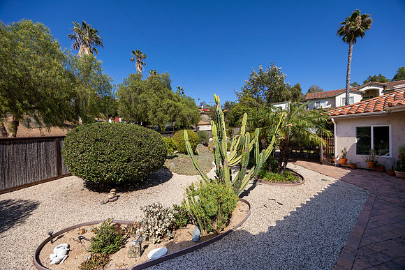 1726 York View Circle 17