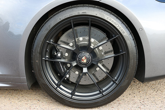 2026 Porsche Carerra 4 GTS 013