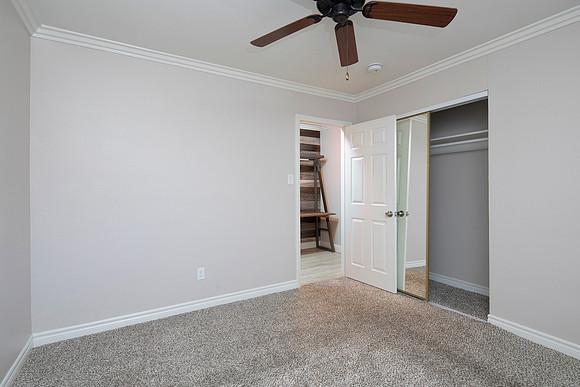 1315 Bush St 28