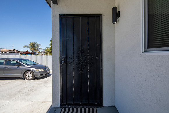 3847 Menlo Ave 03
