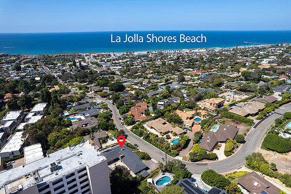 2435 Paseo Dorado 06