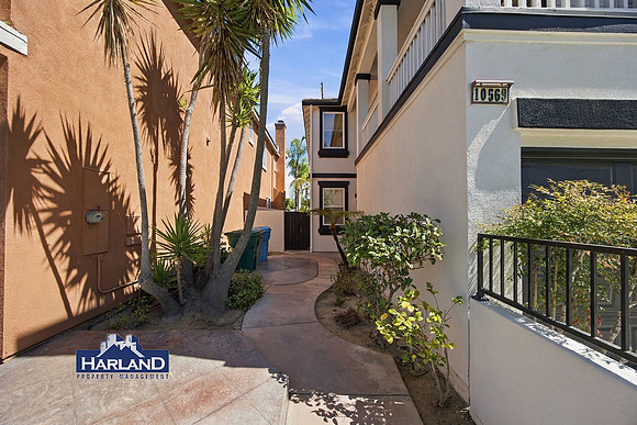 10569 Corte Jardin Del Mar WM 02