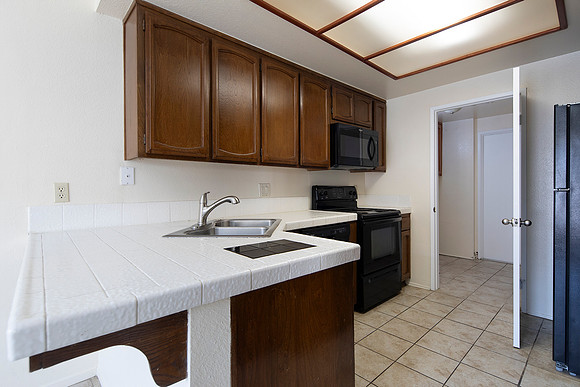 11864 Bernardo Terrace Unit C 11
