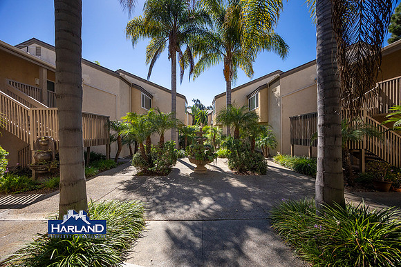 8529 Villa La Jolla Dr Unit A WM 22