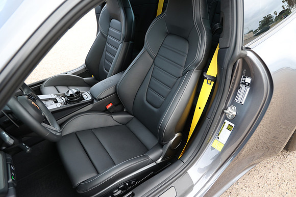 2026 Porsche Carerra 4 GTS 116