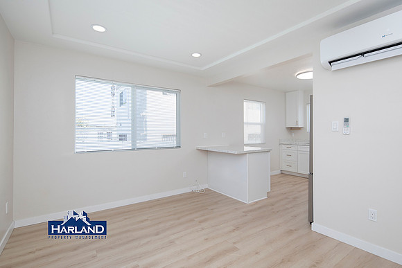 3847 Menlo Ave WM 04