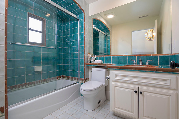 2590 San Elijo Ave 54