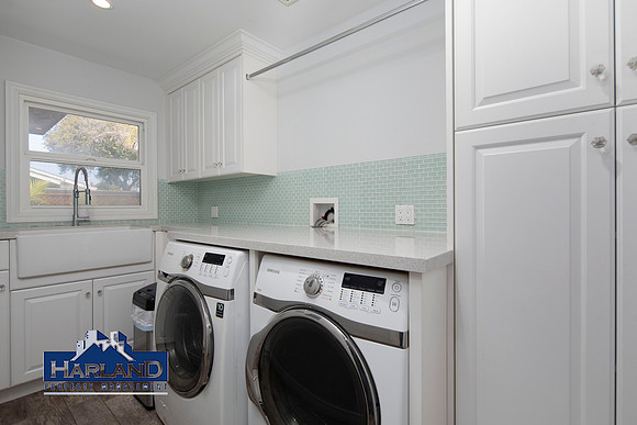 1911 Chalcedony St WM 14