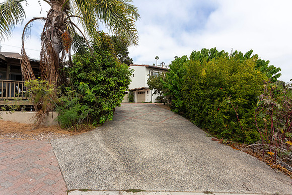 2590 San Elijo Ave 30