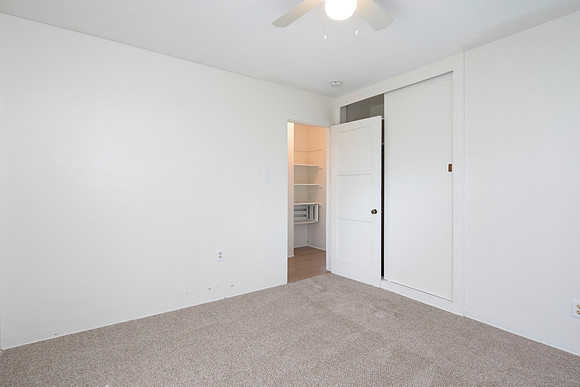 7453 Fulton St 14