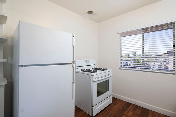 4761 Jessie Ave #08 09