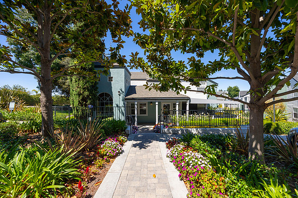 Scripps Landing Upper Property 03