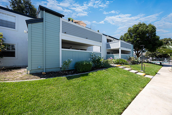 Scripps Landing Lower Property 06