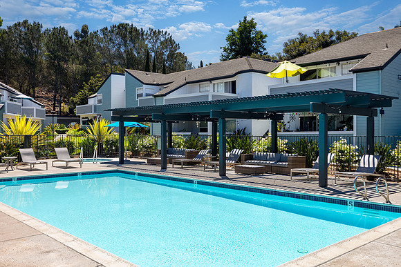 Scripps Landing Upper Pool 12