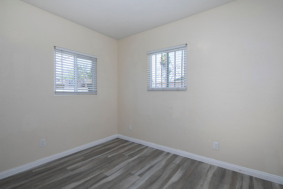 3238 Franklin Ave 11