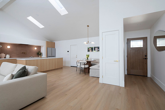 Hossini Homes 06
