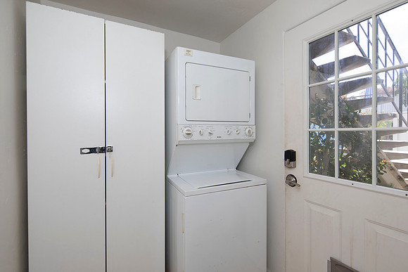 1817 Coast Blvd Lower Unit 21