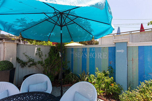 1817 Coast Blvd 29