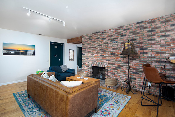 406 North Acacia Ave 18