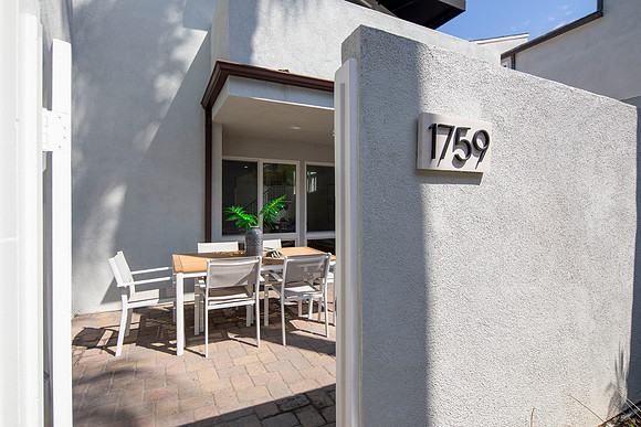1759 Coast Blvd 02