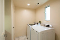 1765 Grand Ave 17