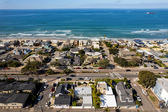 2617 Camino Del Mar 17