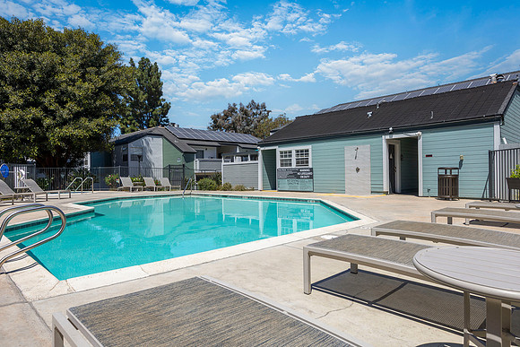 Scripps Landing Lower Pool 03