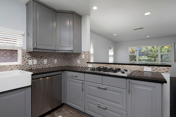 1911 Chalcedony St 12