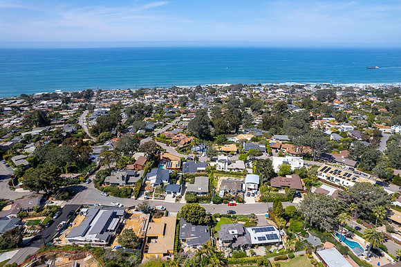 1095 Klish Way Aerial 07