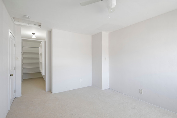 7455 Fulton St 11