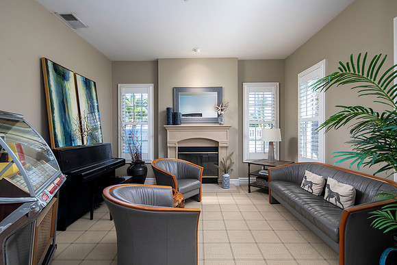 1302 Skyros Way 09